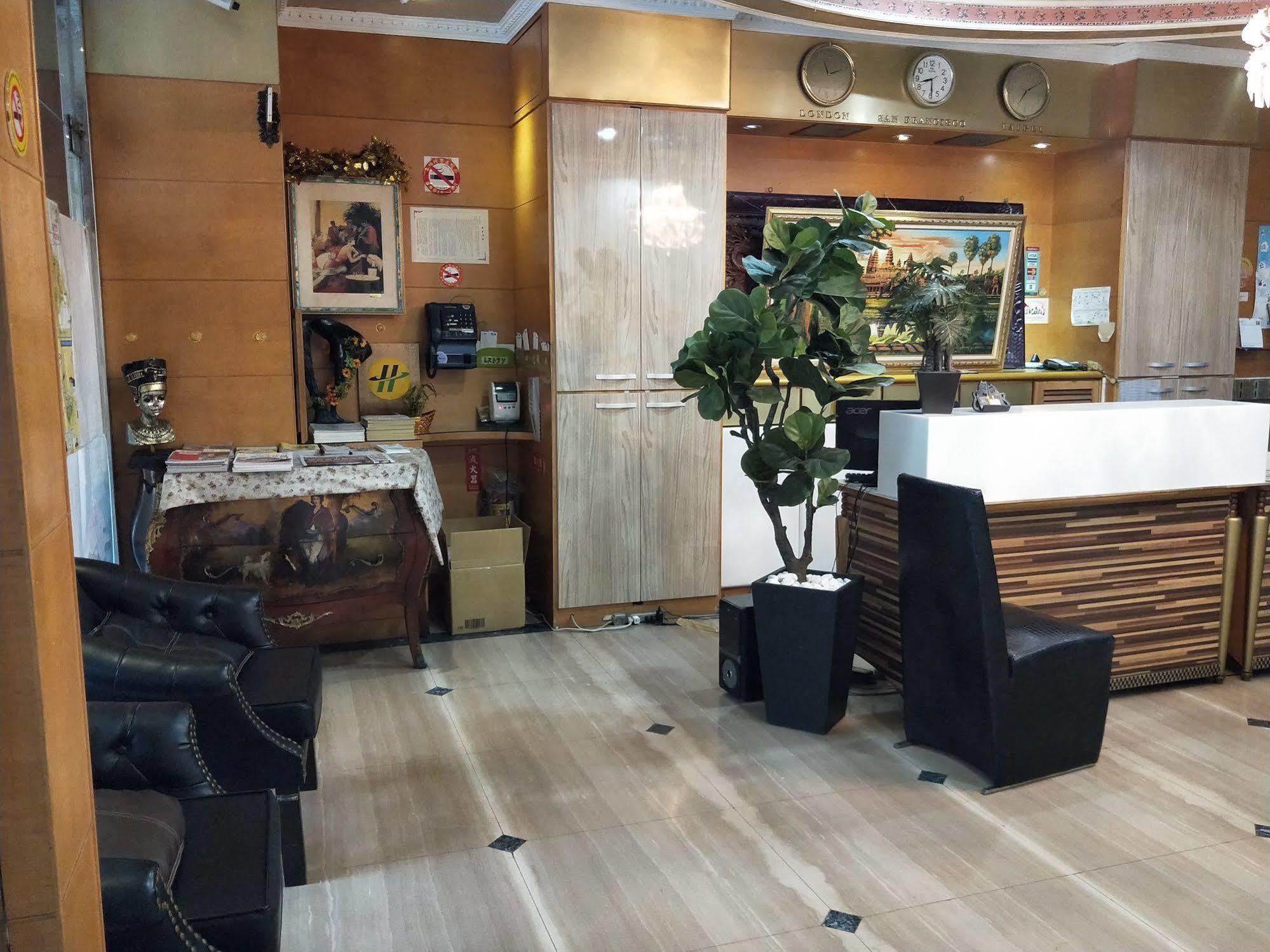 Berkeley Business Hotel Zhongzheng Hsinchu Dış mekan fotoğraf