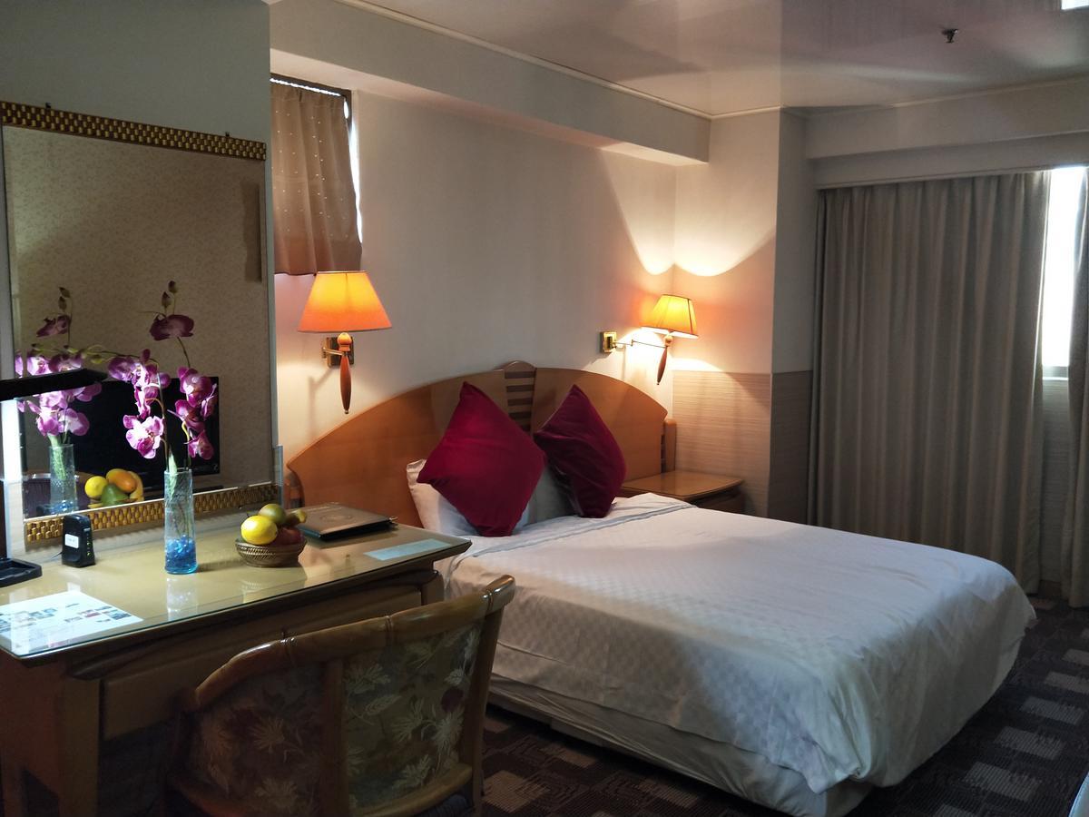 Berkeley Business Hotel Zhongzheng Hsinchu Dış mekan fotoğraf