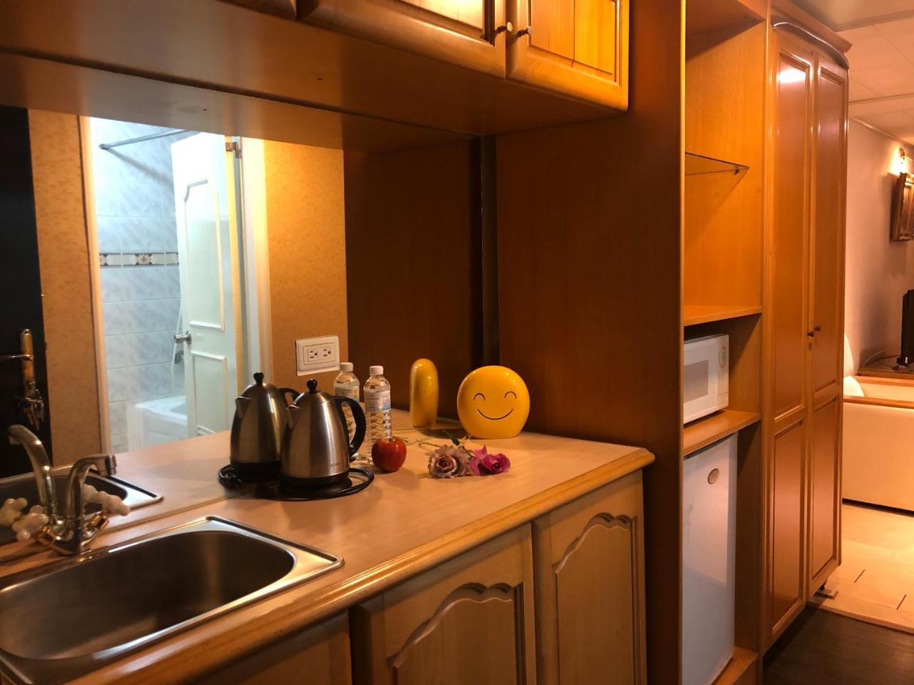 Berkeley Business Hotel Zhongzheng Hsinchu Dış mekan fotoğraf